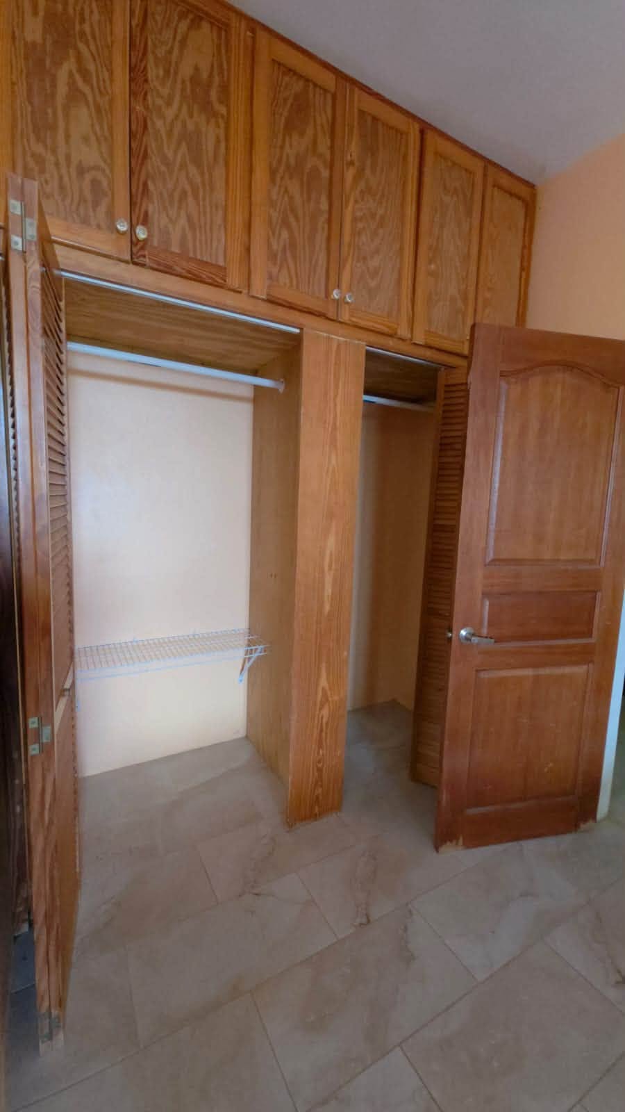 MK - FULLY FURNISHED 1-BEDROOM APARTMENT IN SPOONERS - Image 3