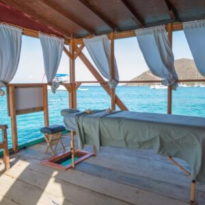 Ocean Bliss Package 1 hour 30 minutes @ $210.00