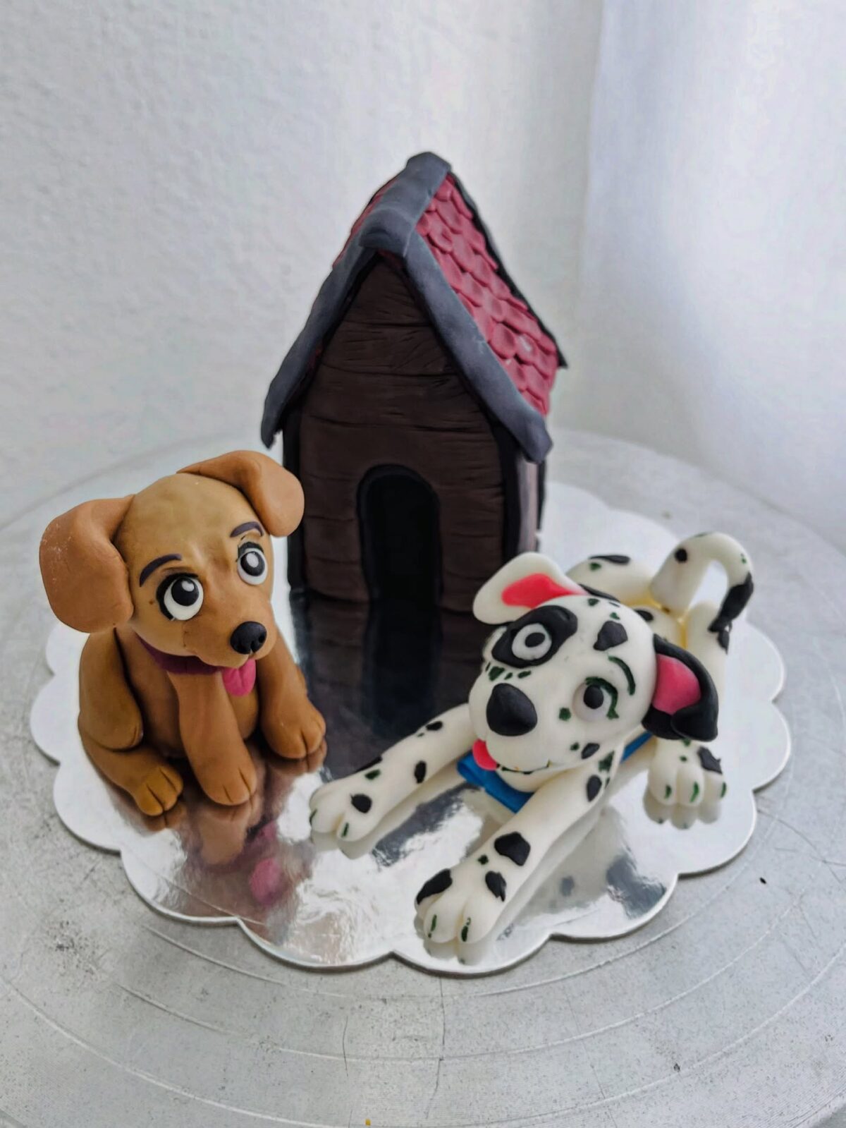 CAKE ACCESSORIES - H Bakes & Canapes