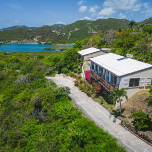 Emerald Properties - 2 Bed 1 Bath Apartment, Little Mountain